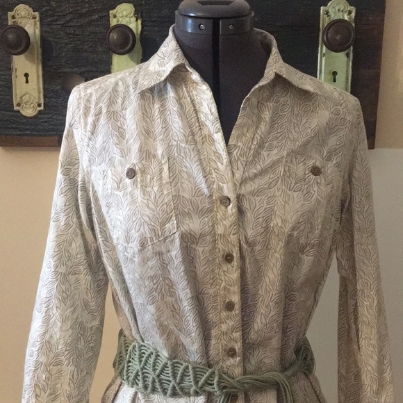 Sigred Olsen Leaf Print Tunic with Belt Size Small - Picture 2 of 12